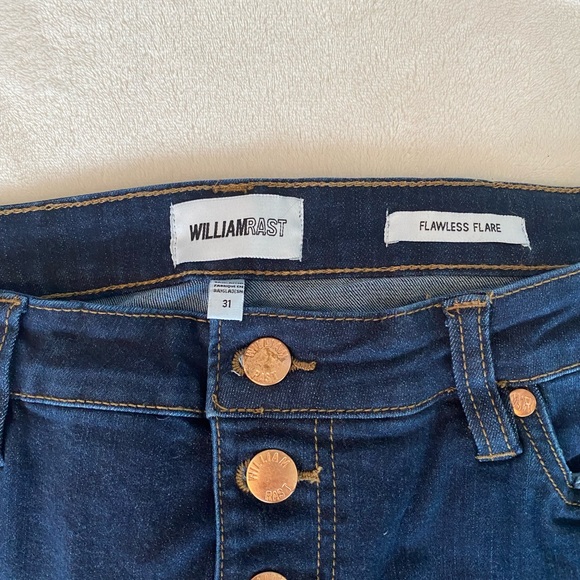 William Rast Flawless Flare Size 31 - Picture 3 of 6